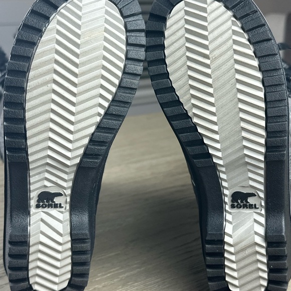 SOREL Joan of Arctic Houndstooth Boots. Women’s size 6.5. - Picture 5 of 7